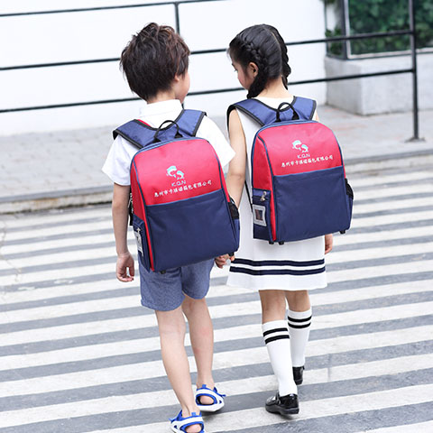 幼儿园书包